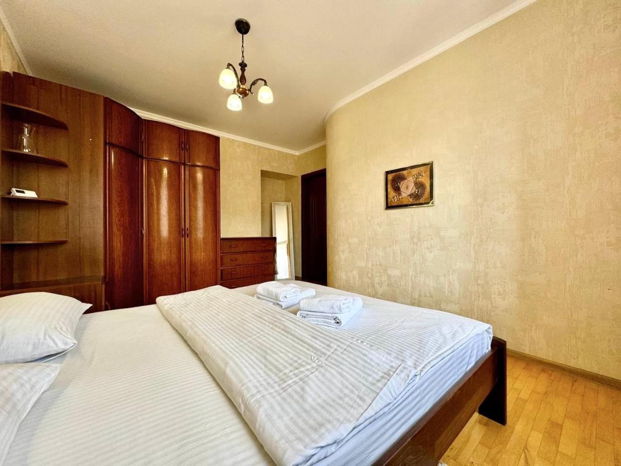 Apartpoltava: Elegant Spacious Apartments near Agrarian University Exterior photo